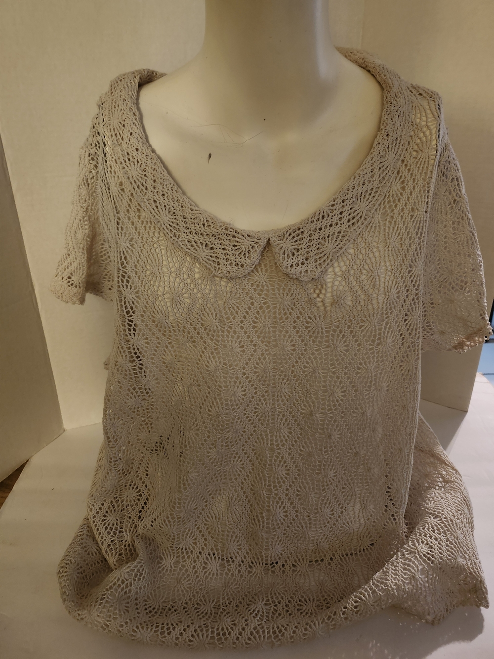 Avon Beige Crochet Knit Short Sleeve Top